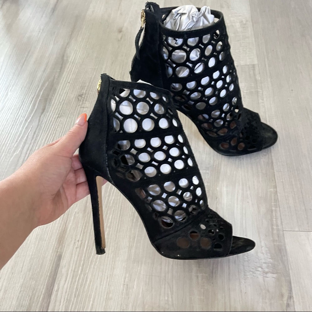 BCBG MaxAzria heels